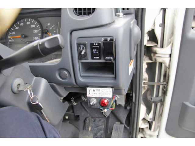 日産アトラスクレーン付小型（2t・3t）[写真22]