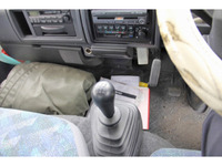 日産アトラスクレーン付小型（2t・3t）[写真23]