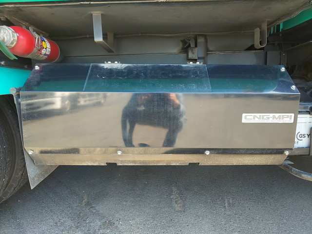 いすゞエルフパッカー車（塵芥車）小型（2t・3t）[写真16]