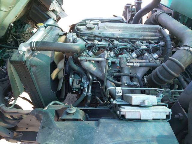 いすゞエルフパッカー車（塵芥車）小型（2t・3t）[写真23]