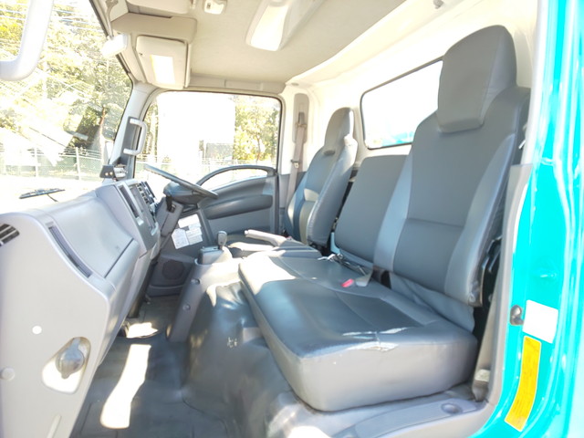 いすゞエルフパッカー車（塵芥車）小型（2t・3t）[写真27]