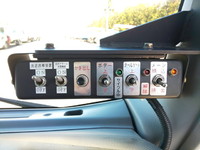 いすゞエルフパッカー車（塵芥車）小型（2t・3t）[写真33]