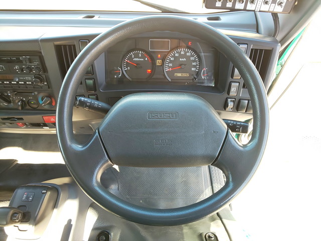 いすゞエルフパッカー車（塵芥車）小型（2t・3t）[写真36]