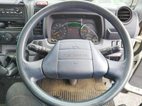 三菱ふそうキャンター平ボディ小型（2t・3t）[写真31]