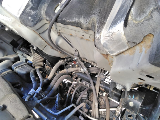 三菱ふそうキャンターガッツ平ボディ小型（2t・3t）[写真11]