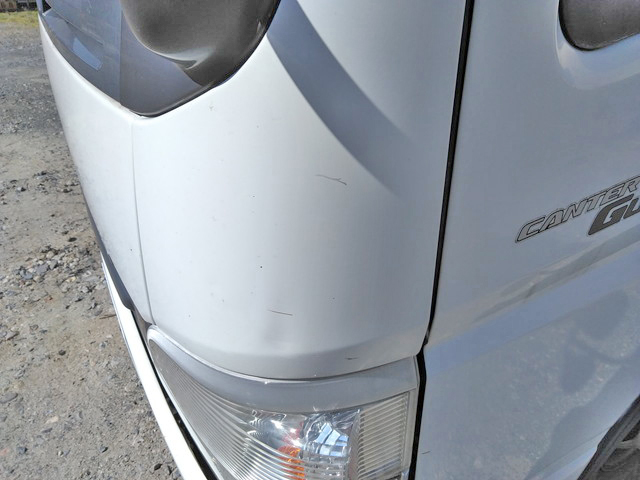 三菱ふそうキャンターガッツ平ボディ小型（2t・3t）[写真05]