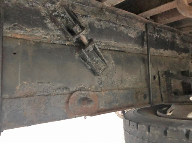 UDトラックスビッグサムヒアブクレーン大型（10t）[写真24]