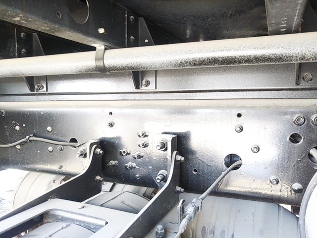 三菱ふそうファイターアルミウイング増トン（6t・8t）[写真14]