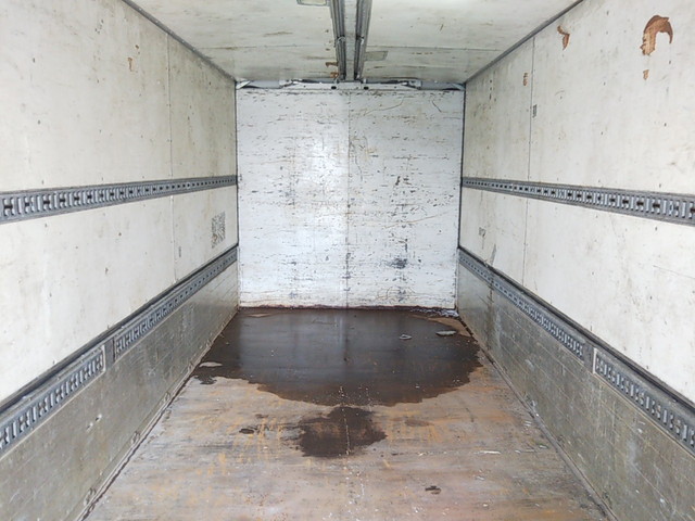 三菱ふそうファイターアルミウイング増トン（6t・8t）[写真05]