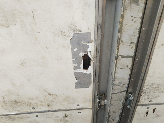 三菱ふそうファイターアルミウイング増トン（6t・8t）[写真09]