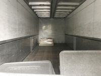 いすゞギガアルミウイング大型（10t）[写真09]