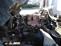 いすゞフォワードアルミウイング増トン（6t・8t）[写真16]