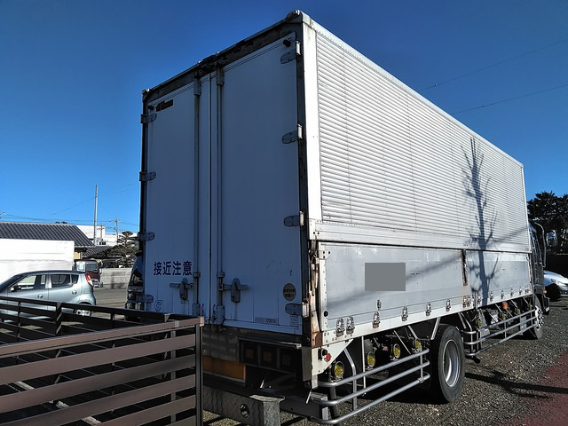 いすゞフォワードアルミウイング増トン（6t・8t）[写真02]