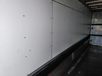 いすゞフォワードアルミウイング増トン（6t・8t）[写真06]