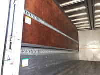 いすゞフォワードアルミウイング中型（4t）[写真11]