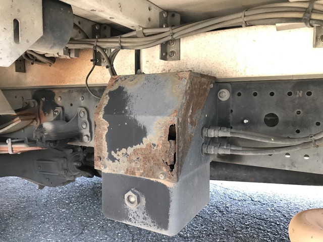 いすゞフォワードアルミウイング中型（4t）[写真19]