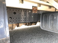 いすゞフォワードアルミウイング中型（4t）[写真21]