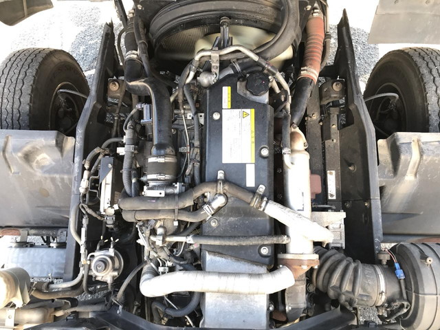 いすゞフォワードアルミウイング中型（4t）[写真24]