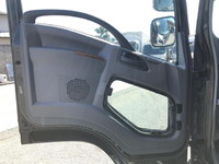 いすゞフォワードアルミウイング中型（4t）[写真28]