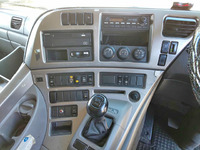 UDトラックスクオンヒップリフター大型（10t）[写真34]