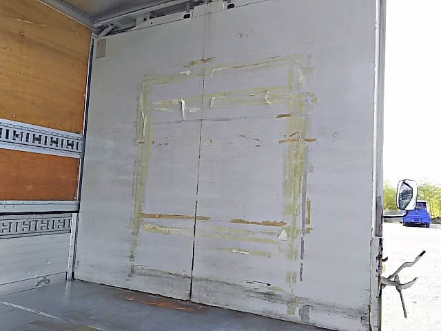 三菱ふそうキャンターアルミウイング小型（2t・3t）[写真15]