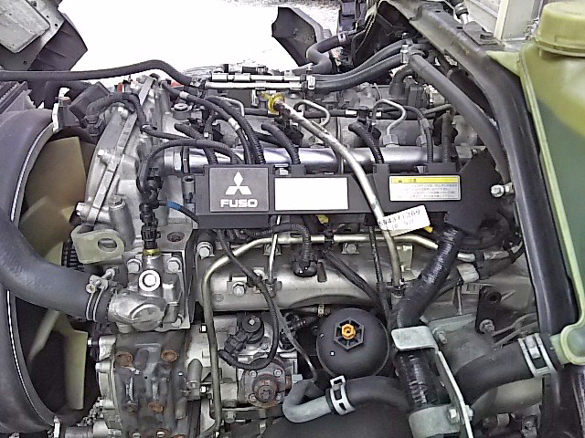 三菱ふそうキャンターアルミウイング小型（2t・3t）[写真23]