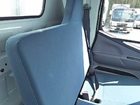 三菱ふそうキャンターアルミウイング小型（2t・3t）[写真29]