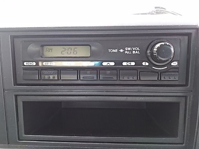 三菱ふそうキャンターアルミウイング小型（2t・3t）[写真33]