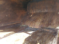 日野デュトロパッカー車（塵芥車）中型（4t）[写真16]