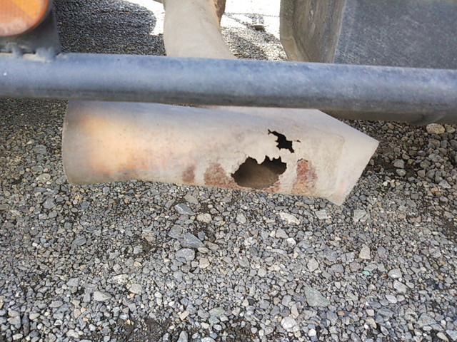 日野デュトロパッカー車（塵芥車）中型（4t）[写真18]