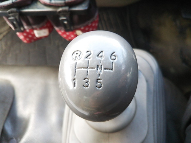 日野デュトロパッカー車（塵芥車）中型（4t）[写真29]