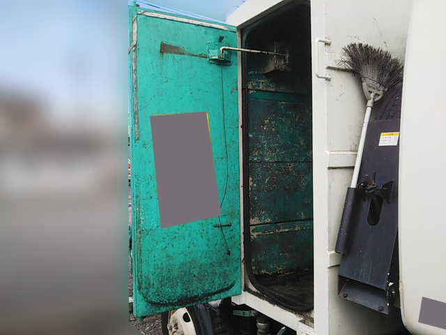 日野デュトロパッカー車（塵芥車）中型（4t）[写真08]