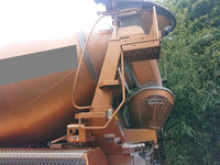 日野プロフィアミキサー車（コンクリートミキサー）大型（10t）[写真04]