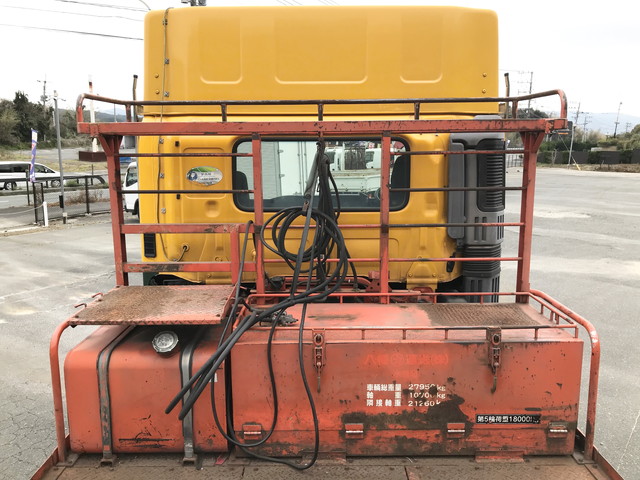 日野プロフィアトレーラーヘッド（トラクターヘッド）大型（10t）[写真10]