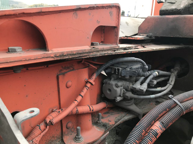 日野プロフィアトレーラーヘッド（トラクターヘッド）大型（10t）[写真18]