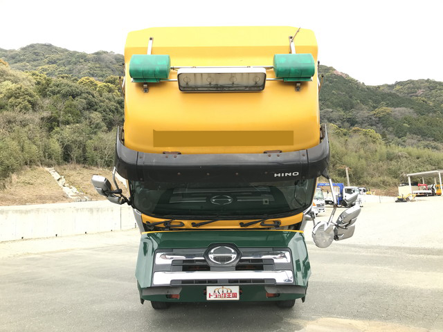 日野プロフィアトレーラーヘッド（トラクターヘッド）大型（10t）[写真08]