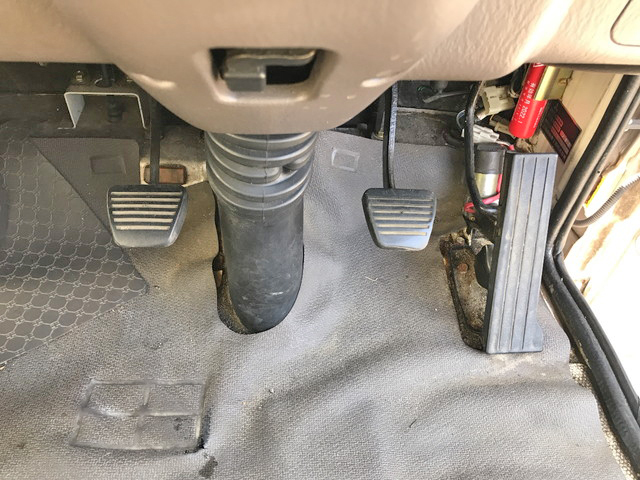 三菱ふそうローザマイクロバス[写真14]