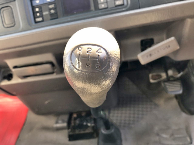 三菱ふそうローザマイクロバス[写真15]