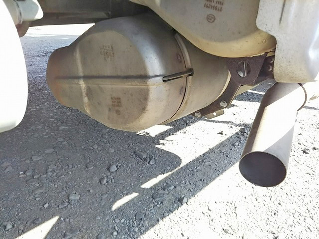 UDトラックスコンドルアルミブロック中型（4t）[写真10]