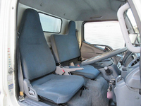 三菱ふそうキャンターアルミバン小型（2t・3t）[写真25]