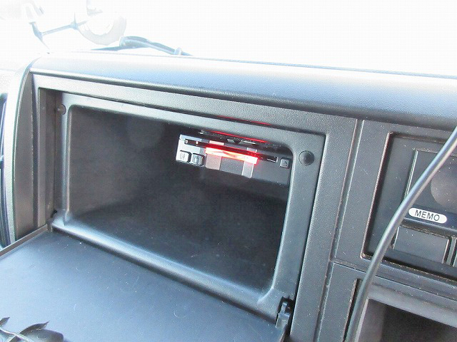 三菱ふそうキャンターアルミバン小型（2t・3t）[写真31]