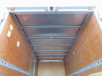 三菱ふそうキャンターアルミバン小型（2t・3t）[写真08]