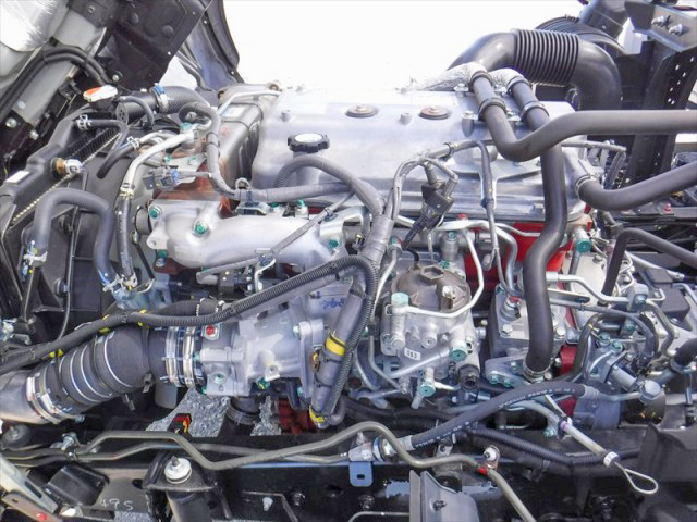 日野レンジャーアルミウイング中型（4t）[写真24]