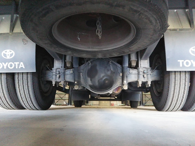 トヨタトヨエースパネルバン小型（2t・3t）[写真17]