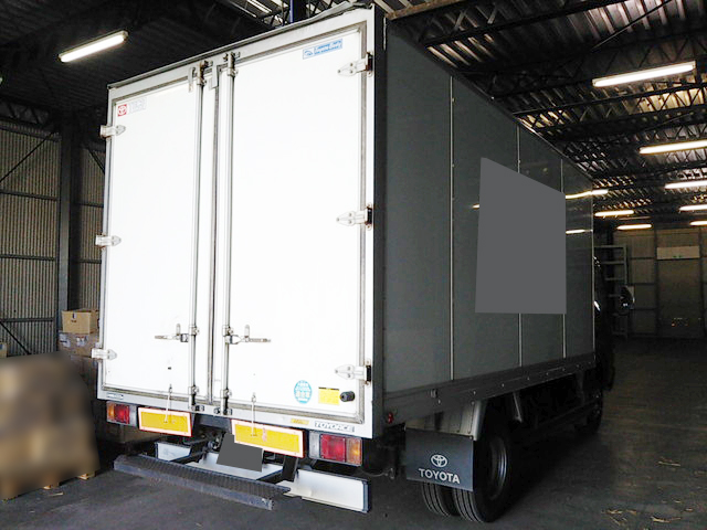 トヨタトヨエースパネルバン小型（2t・3t）[写真03]