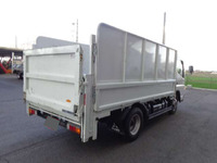 三菱ふそうキャンター平ボディ小型（2t・3t）[写真03]