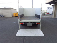 三菱ふそうキャンター平ボディ小型（2t・3t）[写真09]