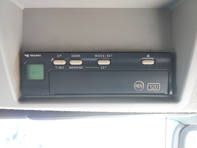 いすゞギガアルミブロック大型（10t）[写真31]