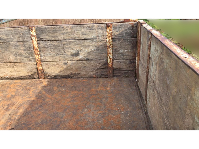 三菱ふそうキャンタークレーン3段小型（2t・3t）[写真08]