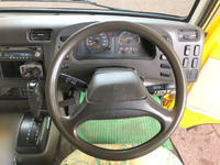 三菱ふそうローザ園児バス[写真14]